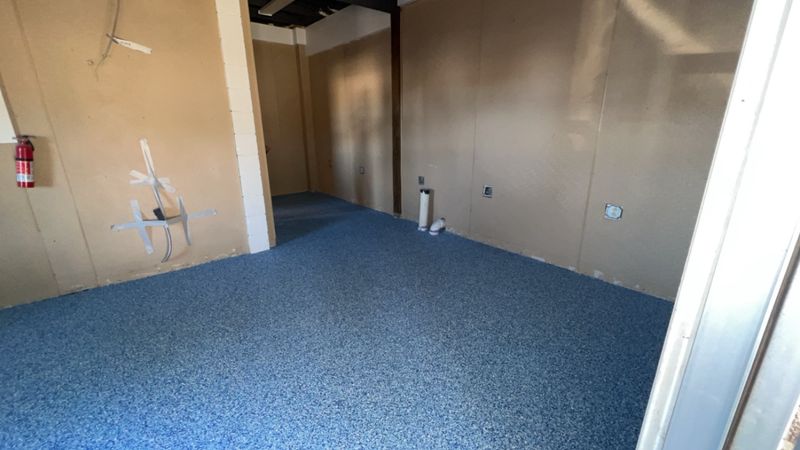 Blue flake room