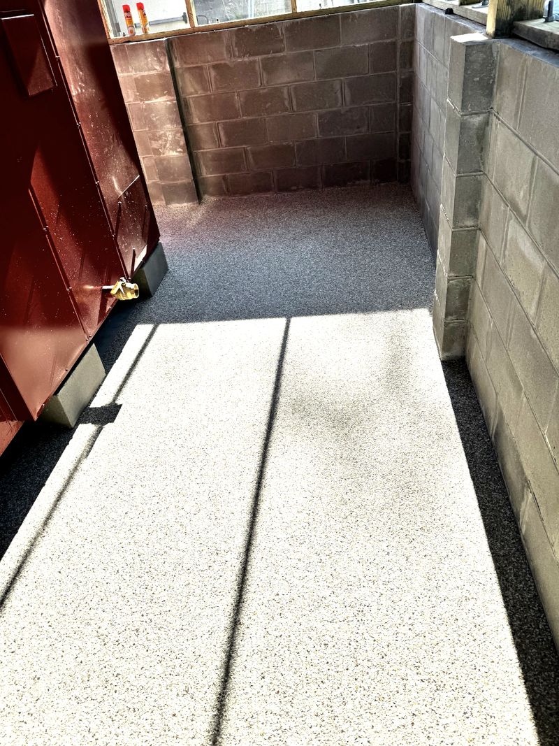 Grey flake utility room